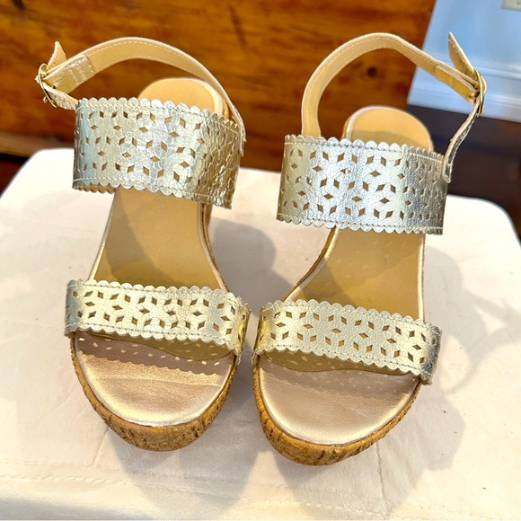 Gold Wedge Sandals - Picture 1 of 4